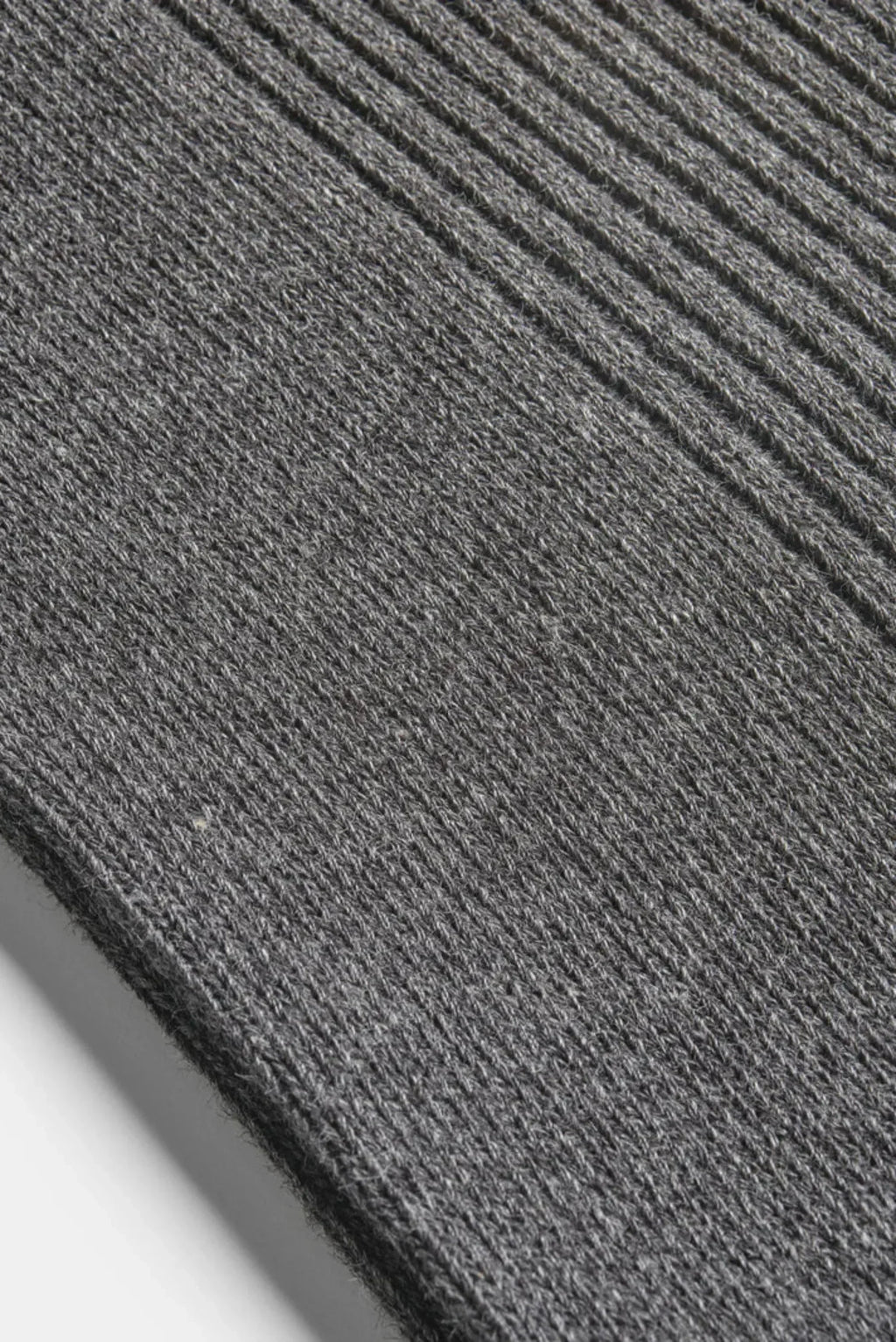 NOAH RIBBED MID SOCKS